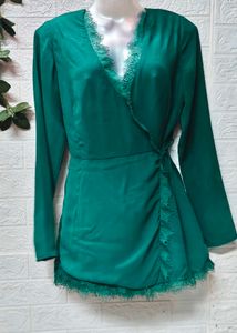 Size Extra S/S Green Lace Wrap Jumpsuit 🎁🎉 Offer
