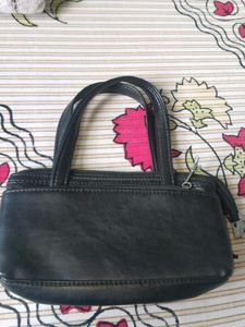 A Hand Purse