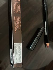COLORBAR Defined Lipliner Shade 012