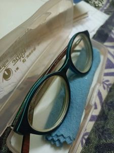 Eye Wear With Reading Glass