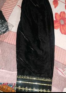 Elegant Embroidered Kurta