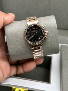 LOUIS VUITTON PREMIUM QUALITY LADIES WATCH AT SALE