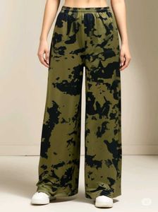 Beautiful Army Print Pants For Women