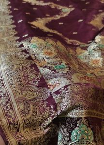 expansive 🔥 Maroon Banarasi Silk Saree 😍