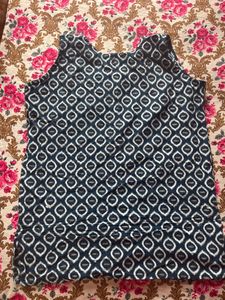 Tunic Kurta  And Jegging