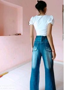 Bootcut Faded Jeans 👖