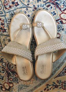 Elegant Pearl Platform Sandals