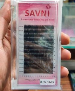 SAVNI Premium Quality Lash