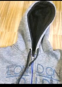 Hoodie Women Best For Winter Like New 🆕