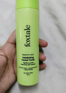 Foxtale Exfoliating Toner And Moody Face Mist