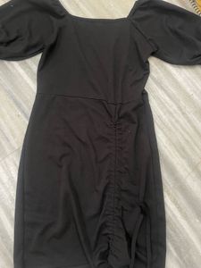 Chic Black Puff Sleeve Dress