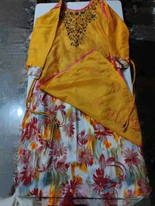 Floral Print Fabric with Yellow Accent