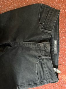 Levis Black Jean