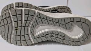 Mens Sports Shoes Size 6 🔥