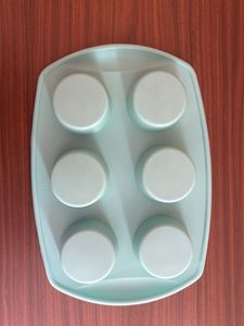Homecentre Silicone Muffin Mould/Muffin Maker