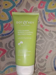 Dot & Key Face Wash
