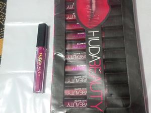 Huda Beauty Lipstick