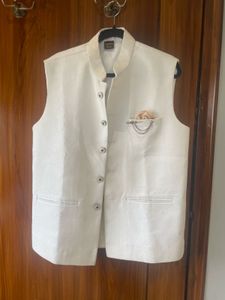 Elegant Off-White Linen Vest