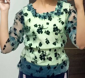 CROP TOP 🌻