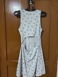 H&amp;M Cute Dress with Back Design