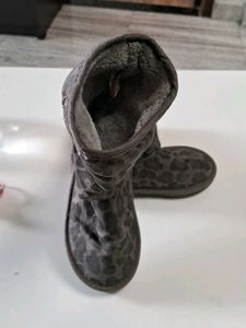 Leopard Print Fur Lined Boots Kids size 12