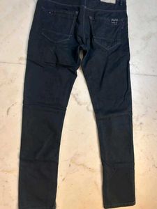 flu jeans