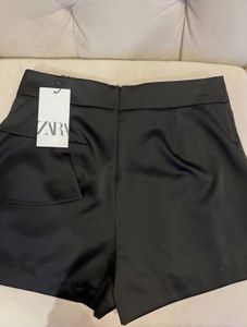 Zara Black Skort size