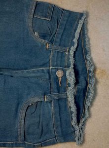 Frayed Hem Denim Jeans