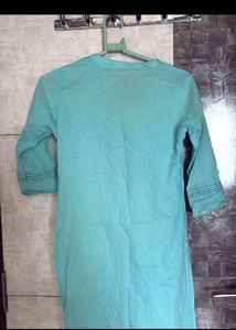 Kangari Embroidered Kurta