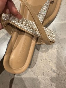 Beaded Rhinestone &amp; Pearls Flat Sandals 👡