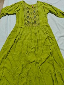 Feeding kurti with pant&amp; dupatta