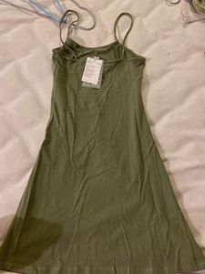 H&amp;M GREEN DRESS WITH TAG