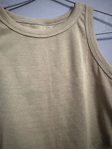 U shape tank top