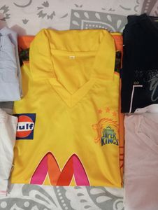 Free Mens TShirt With Chennai Super Kings T-Shirt