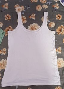 Crosia Top With White Inner