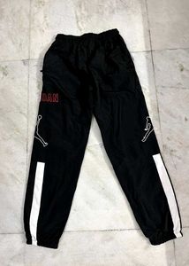 JORDAN BLACK JOGGERS 32