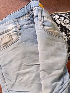 Flick Light Wash Jeans