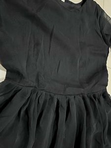 A Black Frock Cloth For Daily Use