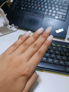 White Press-on Nails