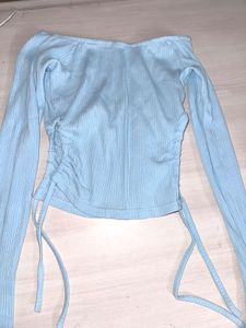 Shein Crop Top With Side Cut And Tie Detailing