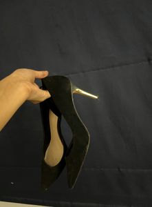 Aldo Black & Gold Heels