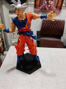 Ultra Instinct Goku Action Figure – Dragon Ball