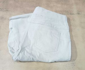 White Denim Jegging Capri
