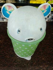Mini Dustbin