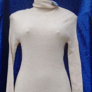 High Neck Top