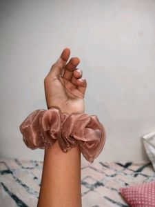 FLUFFY Scrunchie 🤩🎉