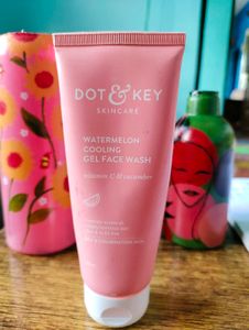 Dot And Key Watermelon Cooling Facewash