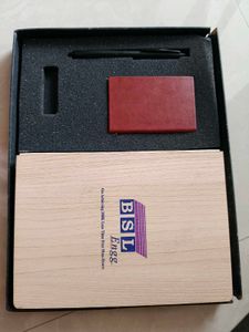 Pen and card holder gift set