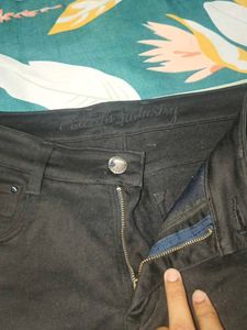 Black Jeans