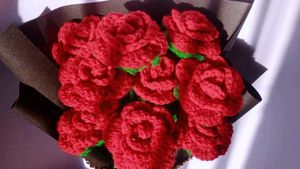 10 PS Crochet Rose Bouquet 🌹💐